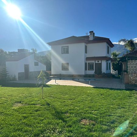Casa Rural Las Cuatro Flores Orgiva Bagian luar foto